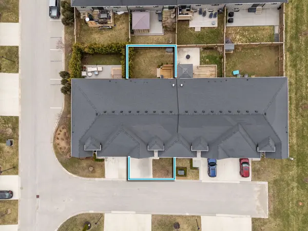 9861 Glendon DR #Unit #6, Middlesex Centre, ON N0L 1R0