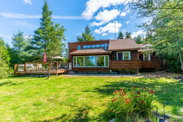 139 Huron DR, Northern Bruce Peninsula, ON N0H 2R0