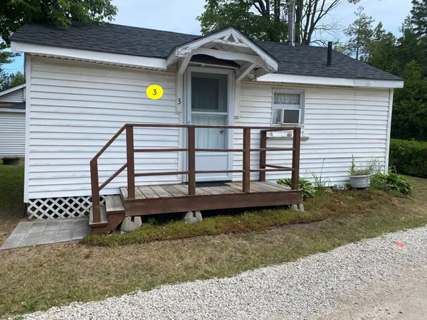 104 Third AVE N, South Bruce Peninsula, ON N0H 2G0