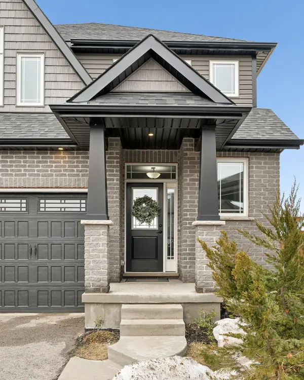 10 Sparrow CRES, East Luther Grand Valley, ON L9W 0R7