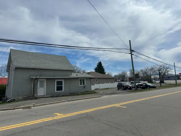 23 WHELAN ST, Westport, ON K0G 1X0