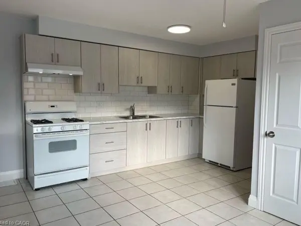 367 Wilson ST E #3, Hamilton, ON L9G 2C1