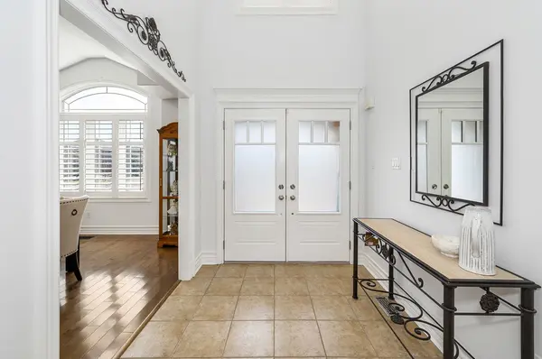 27 Carver DR, Hamilton, ON L0R 1C0