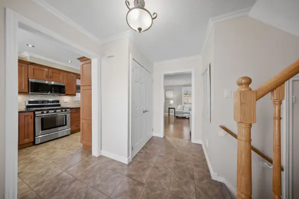 23 Cowan BLVD, Cambridge, ON N1T 1E5