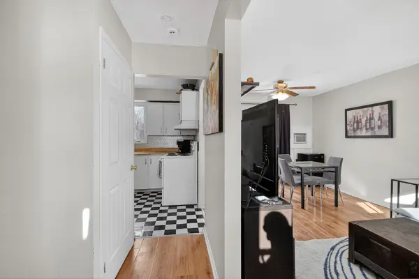 68 King ST #12, Stittsville - Munster - Richmond, ON K0A 2Z0