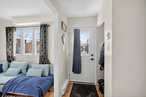 68 King ST #12, Stittsville - Munster - Richmond, ON K0A 2Z0