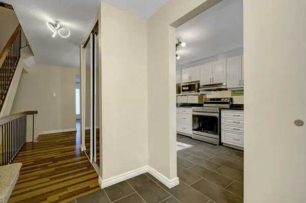 2027 Stonehenge CRES #35, Cyrville - Carson Grove - Pineview, ON K1B 4N7