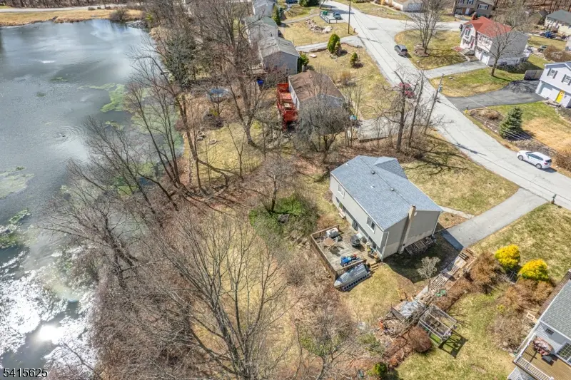 40 Hummingbird Trl, Vernon Twp., NJ 07422