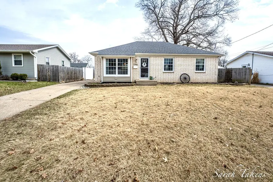 3766 Parkland AVE SW, City Of Wyoming, MI 49509