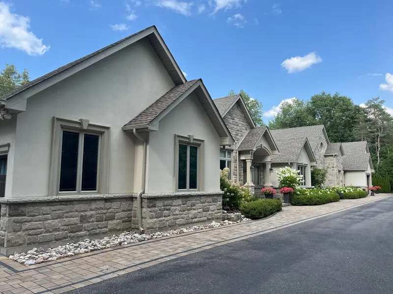 7 Loggers TRL, Whitchurch-stouffville, ON L4A 2L6