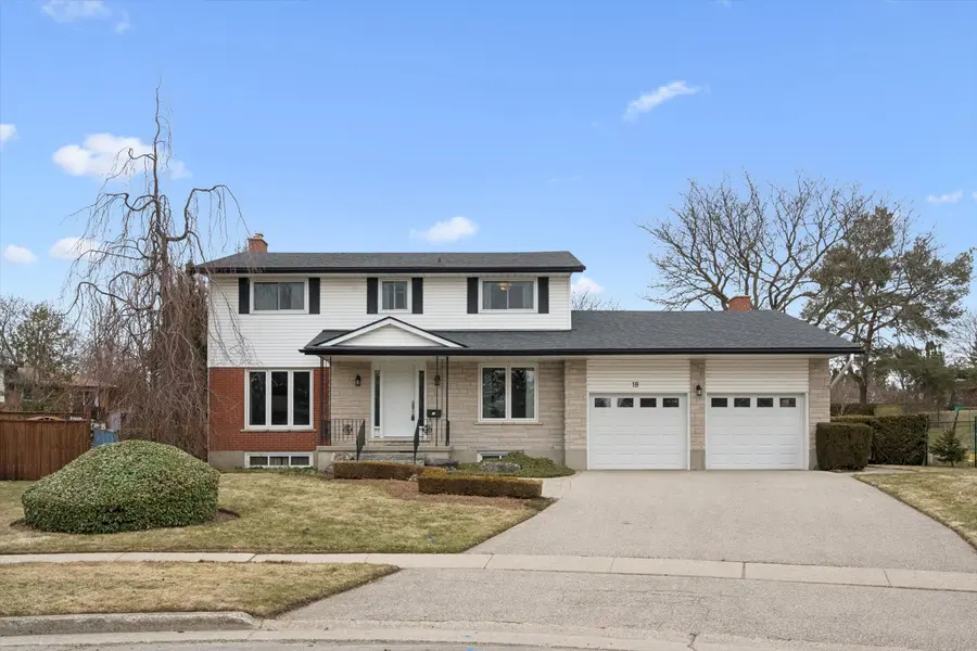 18 Carmine PL, Guelph, ON N1E 3V1
