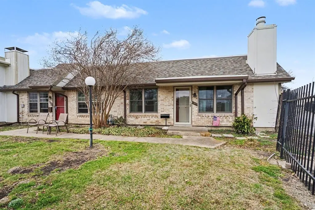 13881 Brookgreen Drive, Dallas, TX 75240
