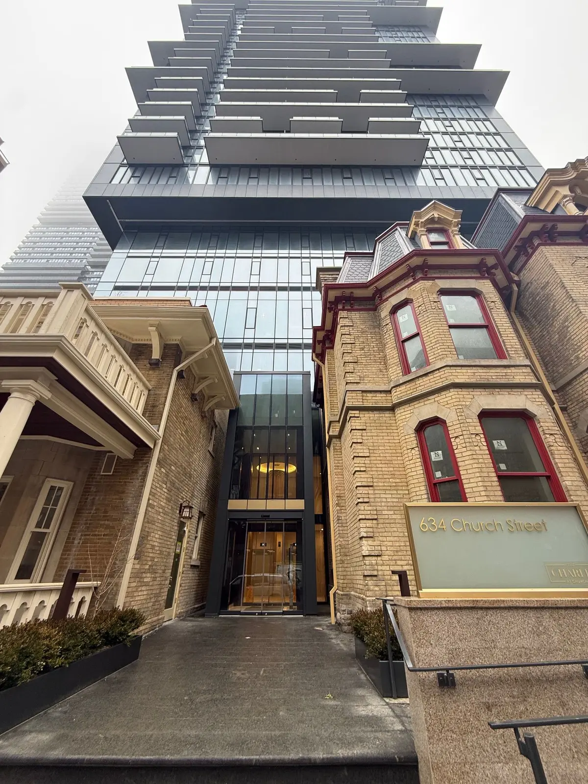 634 Church ST #1703, Toronto C08, ON M4Y 0G9