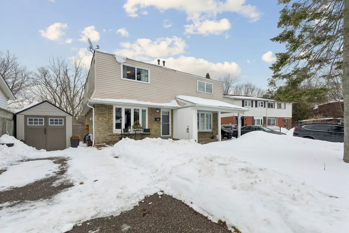 243 Coventry CT, Oshawa, ON L1G 6H4