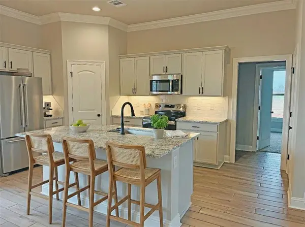 211 Paisley Lane, Bossier City, LA 71111