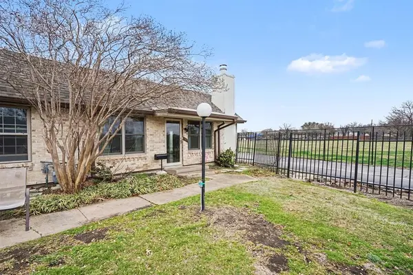13881 Brookgreen Drive, Dallas, TX 75240