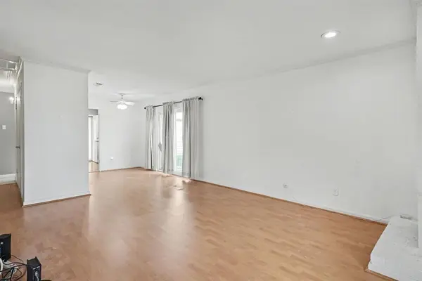 13881 Brookgreen Drive, Dallas, TX 75240