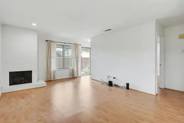 13881 Brookgreen Drive, Dallas, TX 75240