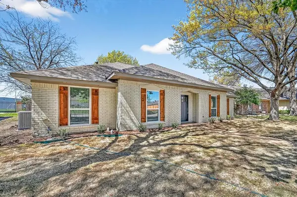 303 Sycamore Creek Road, Allen, TX 75002