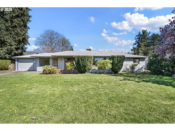 1685 EVERGREEN DR, Eugene, OR 97404