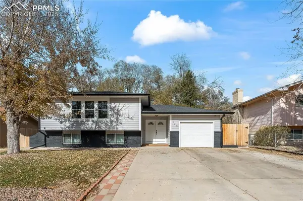 526 Griffith WAY, Colorado Springs, CO 80911