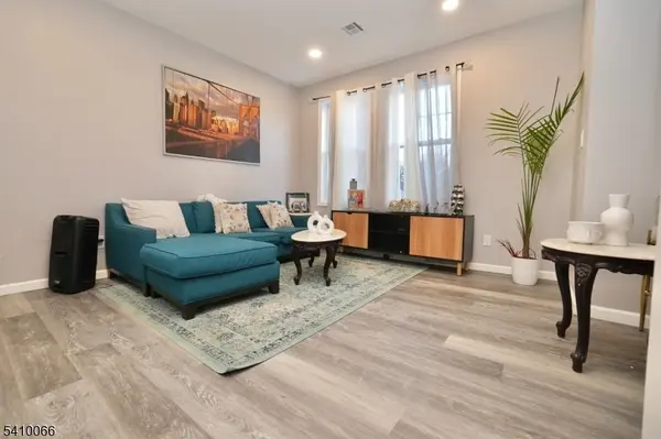 172-176 Delavan Ave, Newark City, NJ 07104