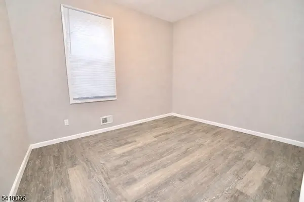 172-176 Delavan Ave, Newark City, NJ 07104