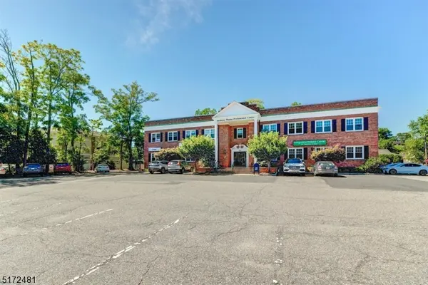 1341 Hamburg Tpke, Wayne Twp., NJ 07470