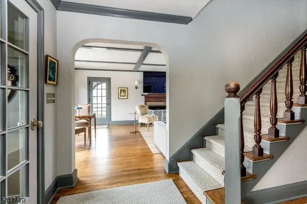 89 Douglas Rd, Glen Ridge Boro Twp., NJ 07028