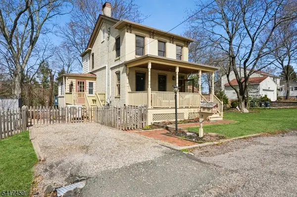 84 LINCOLN AVENUE, Lambertville City, NJ 08530