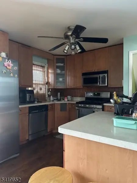 118 Markowitz St, Carteret Boro, NJ 07008