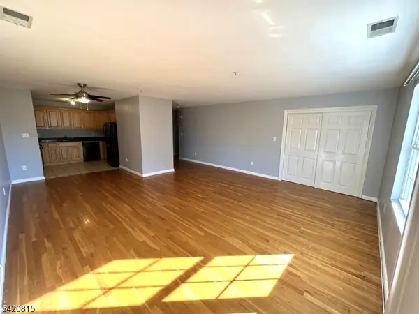 111 Harris Ave #5, Middlesex Boro, NJ 08846