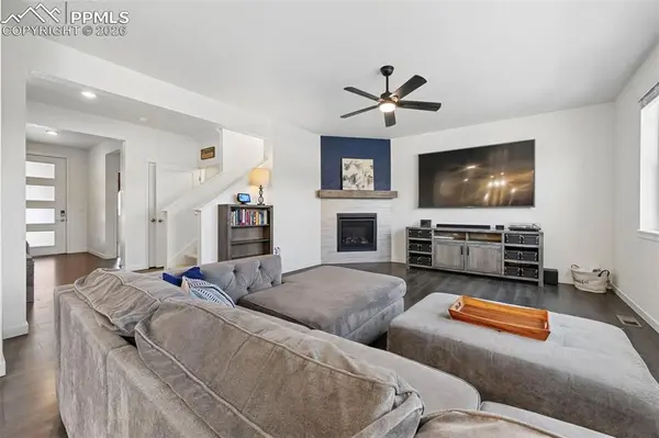 15945 Little Bluestem RD, Monument, CO 80132