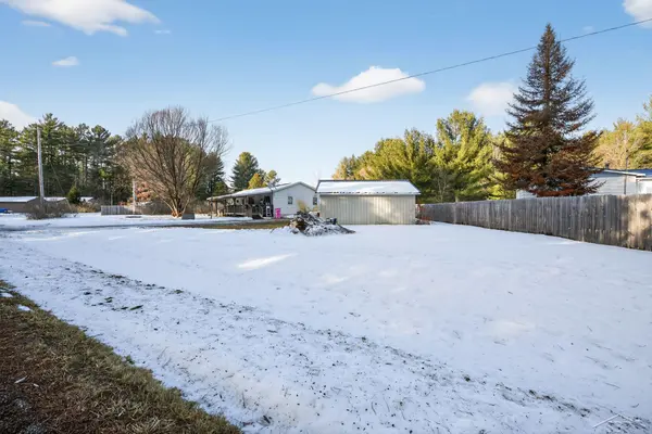 2559 E Pine River TRL, Mikado, MI 48745