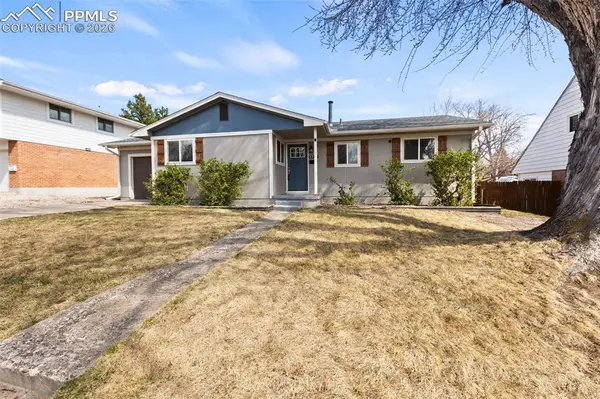 2217 Alpine DR, Colorado Springs, CO 80909