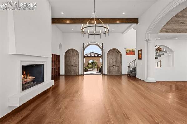 253 Stone Pointe TRL, Castle Rock, CO 80109