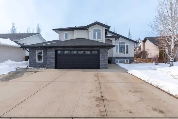 2912 65 Avenue PL, Lloydminster, AB T9V 3H5