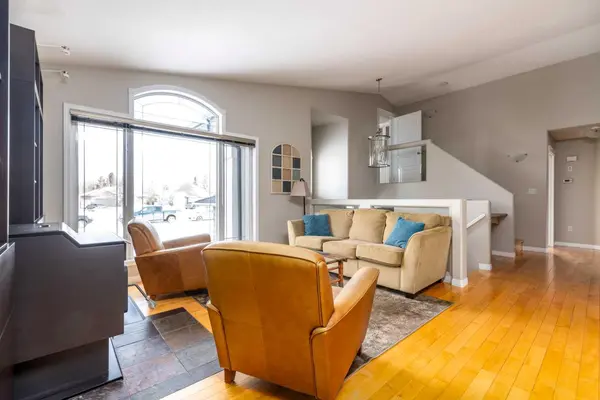 2912 65 Avenue PL, Lloydminster, AB T9V 3H5