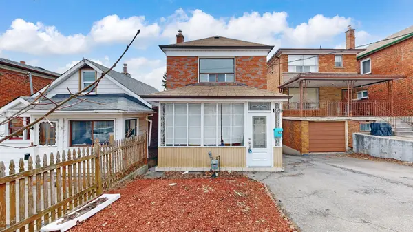 496 Northcliffe BLVD, Toronto C03, ON M6E 3L5