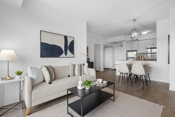 741 Sheppard AVE W #701, Toronto C06, ON M3H 0C9