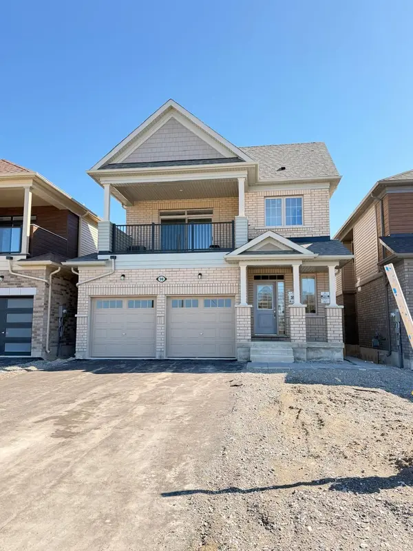 98 Donald Cameron CRES, Clarington, ON L1E 0M4