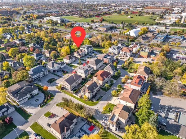 9 Alai CIR, Markham, ON L3R 1E2