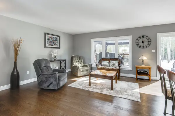 11 Ralph Dalton BLVD, Tay, ON L0K 2A0