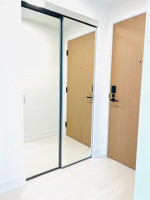 60 Central Park Roadway N/A #1612, Toronto W08, ON M9A 0E6