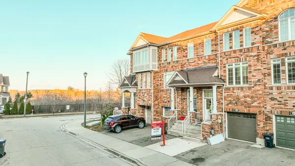 449 Aspendale CRES, Mississauga, ON L5W 0E7