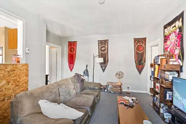 5-7 Chapel ST, Prince Edward County, ON K0K 2T0