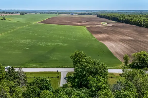 173 Fry RD, Prince Edward County, ON K0K 2T0