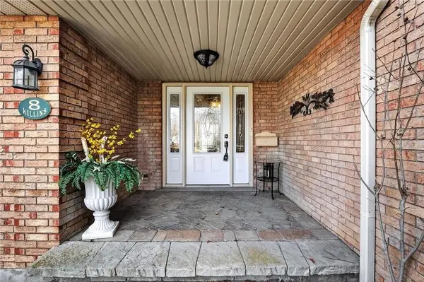 8 Killins ST, West Lincoln, ON L0R 2A0