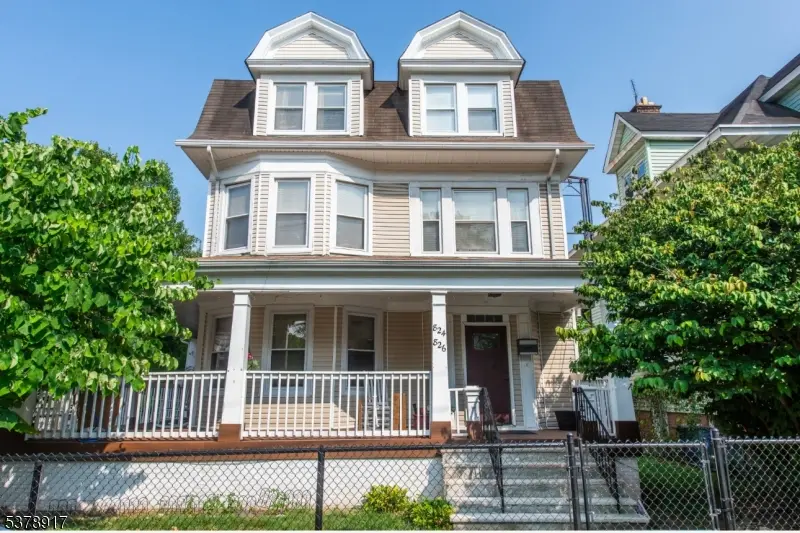 824-826 S 13Th St, Newark City, NJ 07108