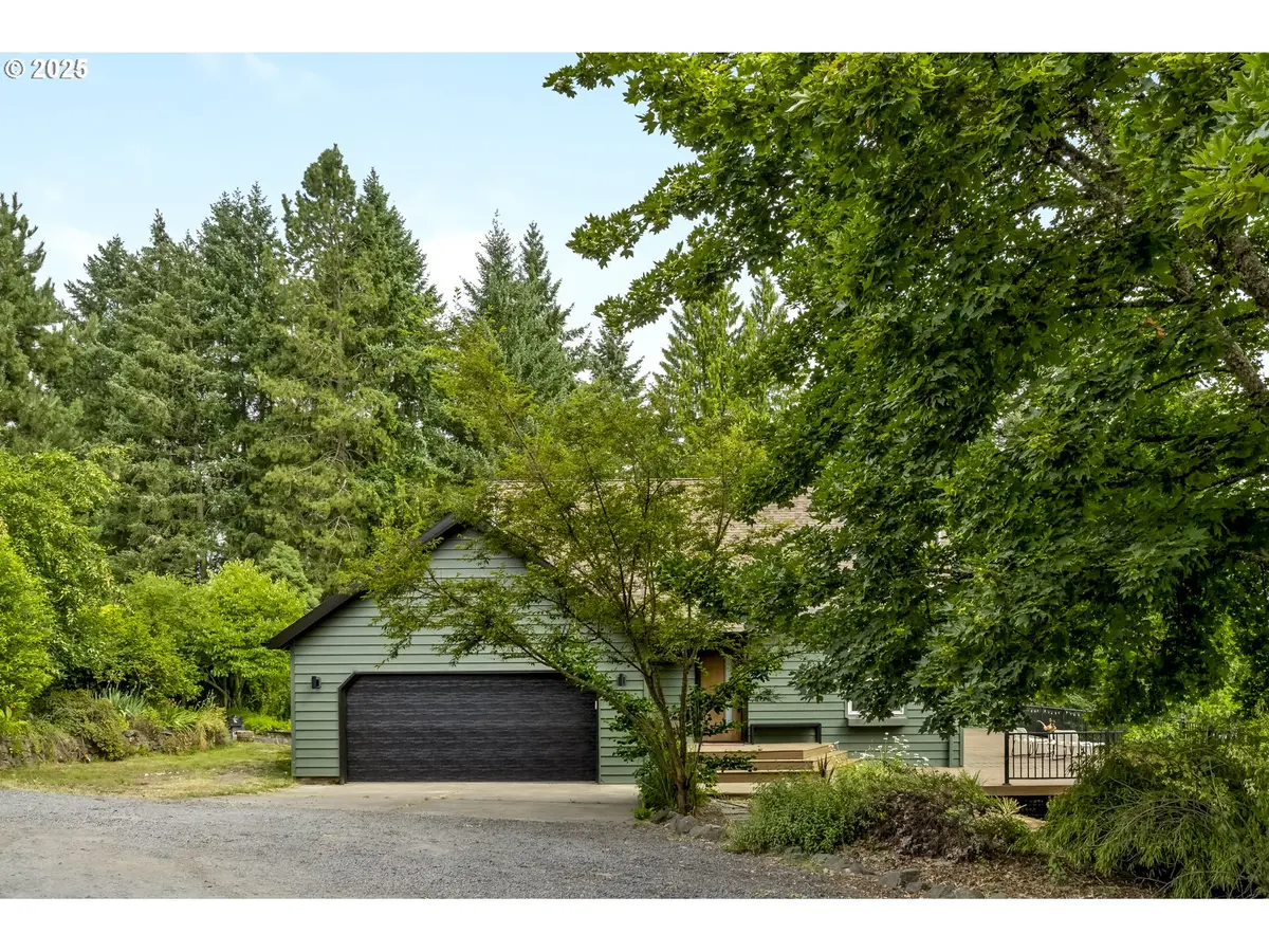 10623 NE FOX FARM RD, Dundee, OR 97115